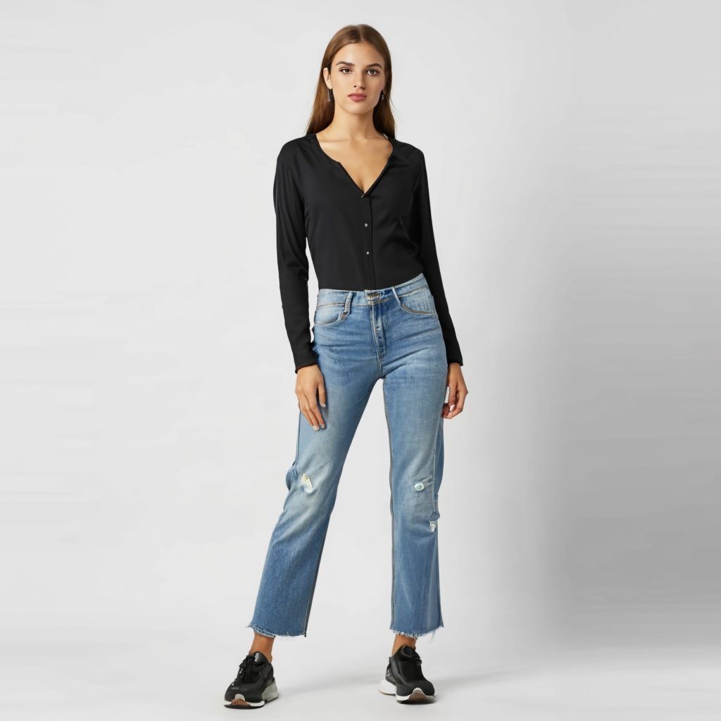 Women_jeans_closup